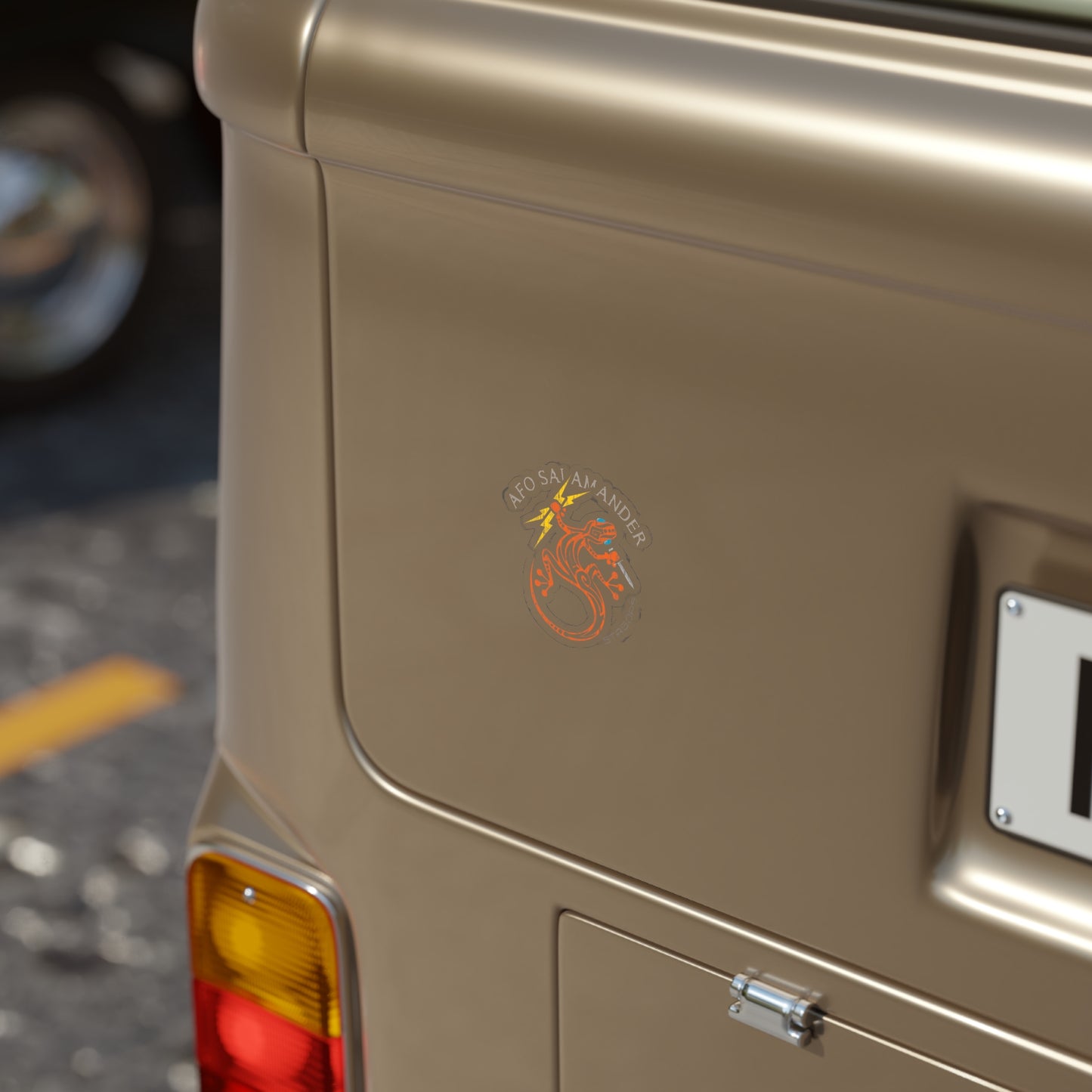SALAMANDER Transparent Outdoor Sticker (Distressed)