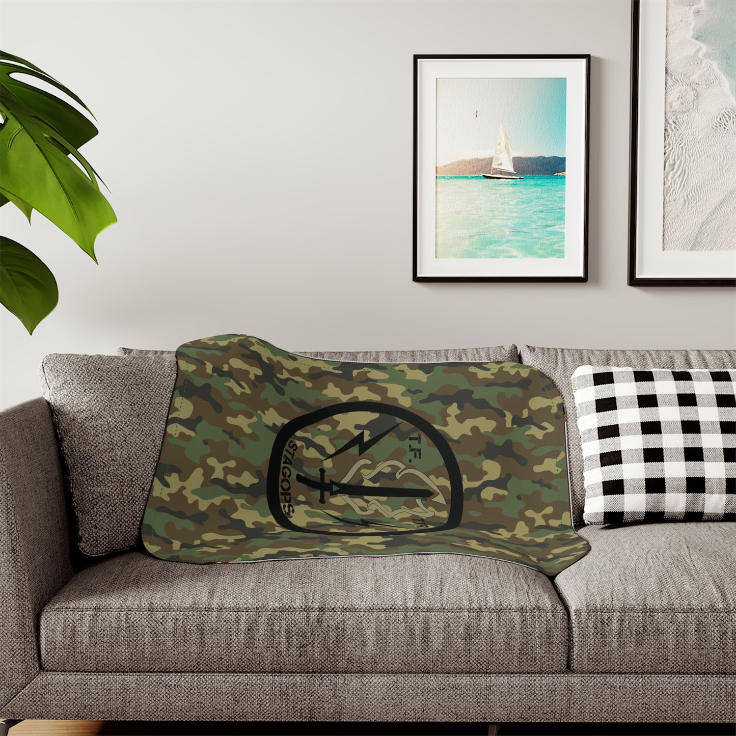 TF: TYR Sherpa Blanket